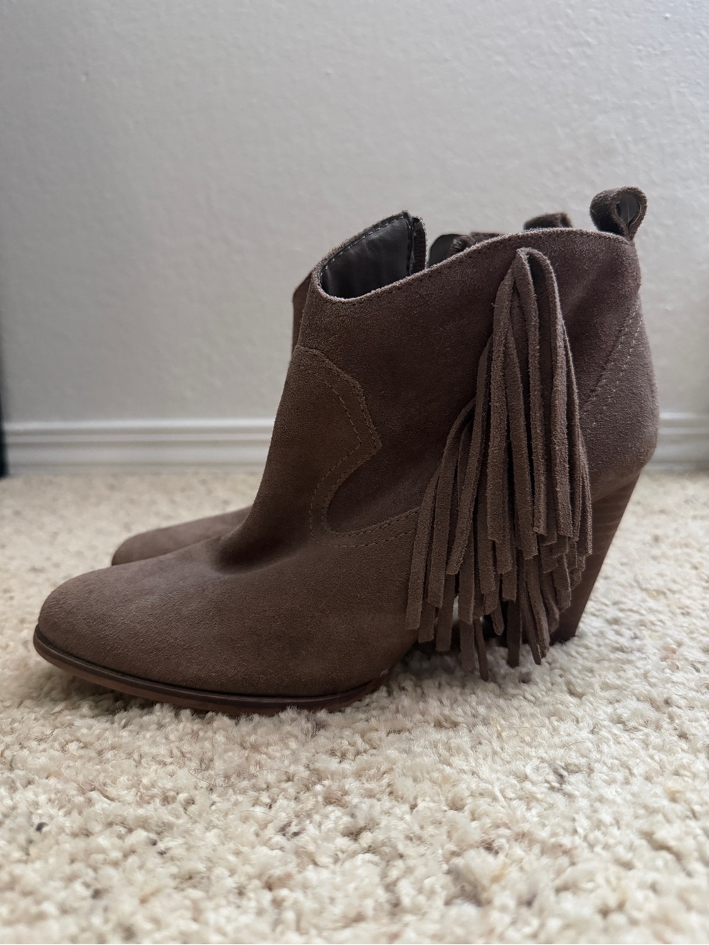 Steve Madden Brown Suede Fringe Wedge Ankle Boots